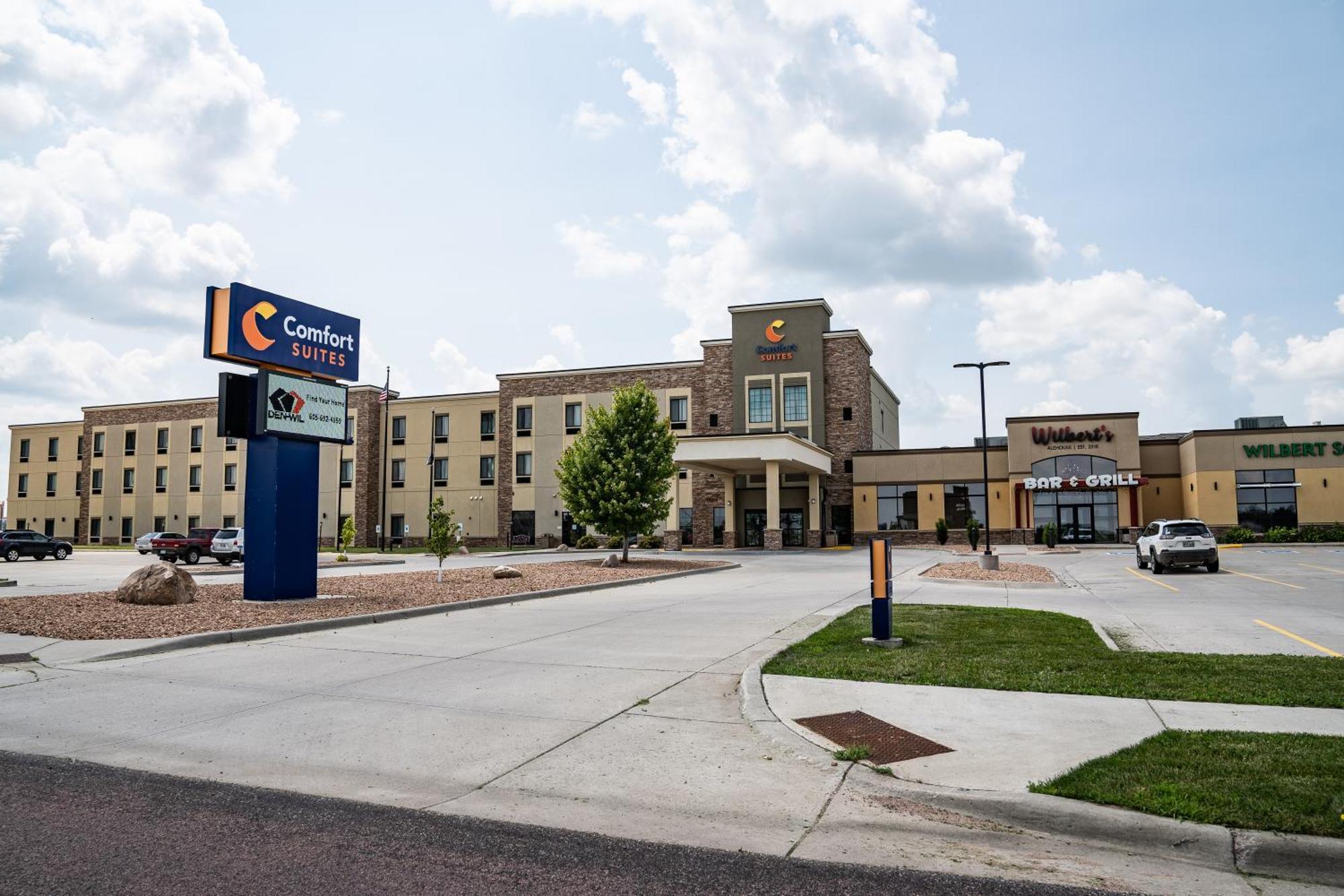 Comfort Suites University Brookings Eksteriør billede