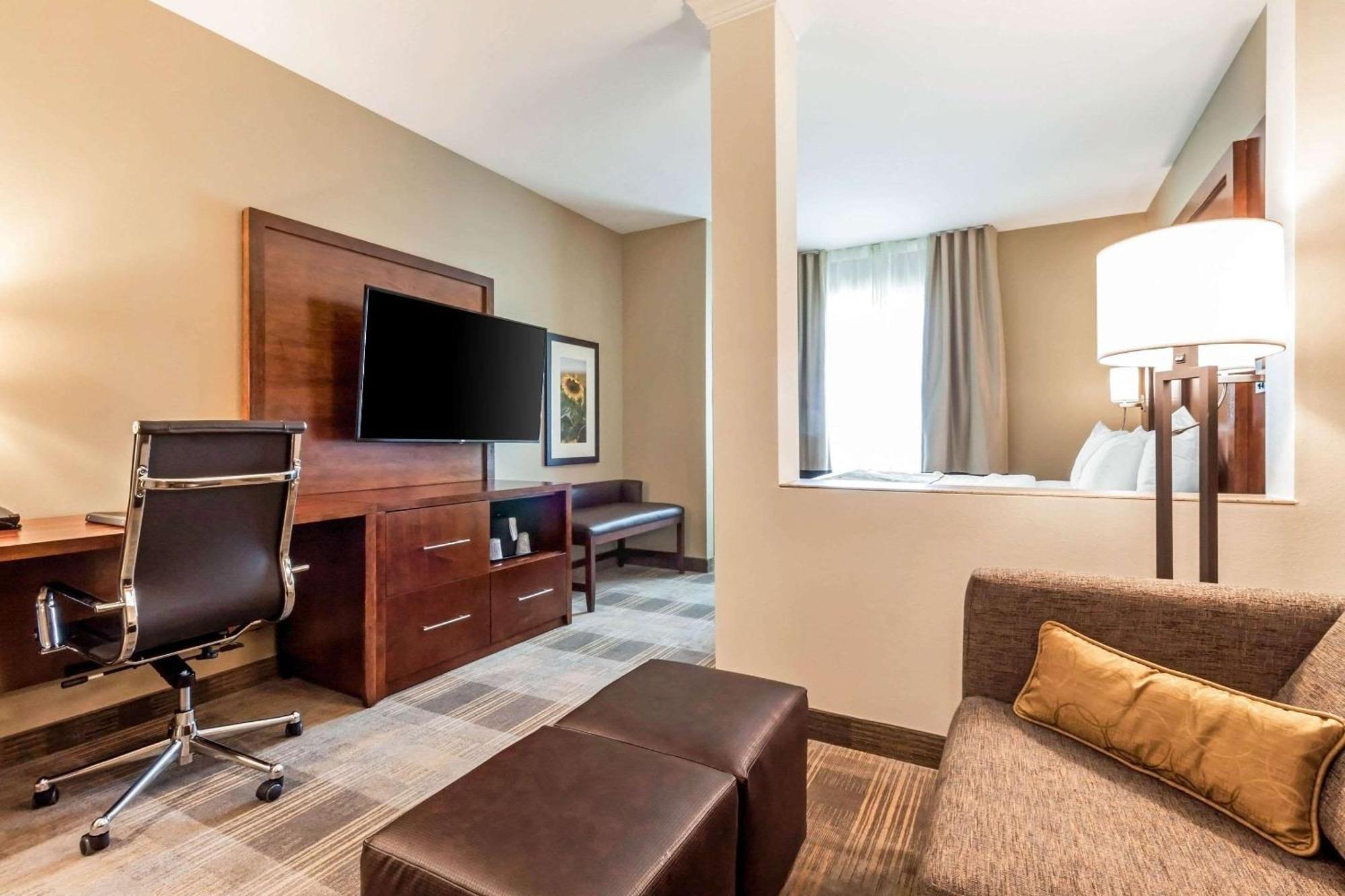 Comfort Suites University Brookings Eksteriør billede